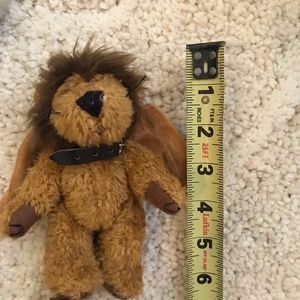 Boyd's Bear Winged Lion
